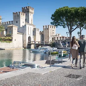 Residenz Cesare Apartment Sirmione